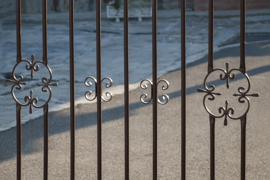 How Long Does a Fence Last in Manteca, CA